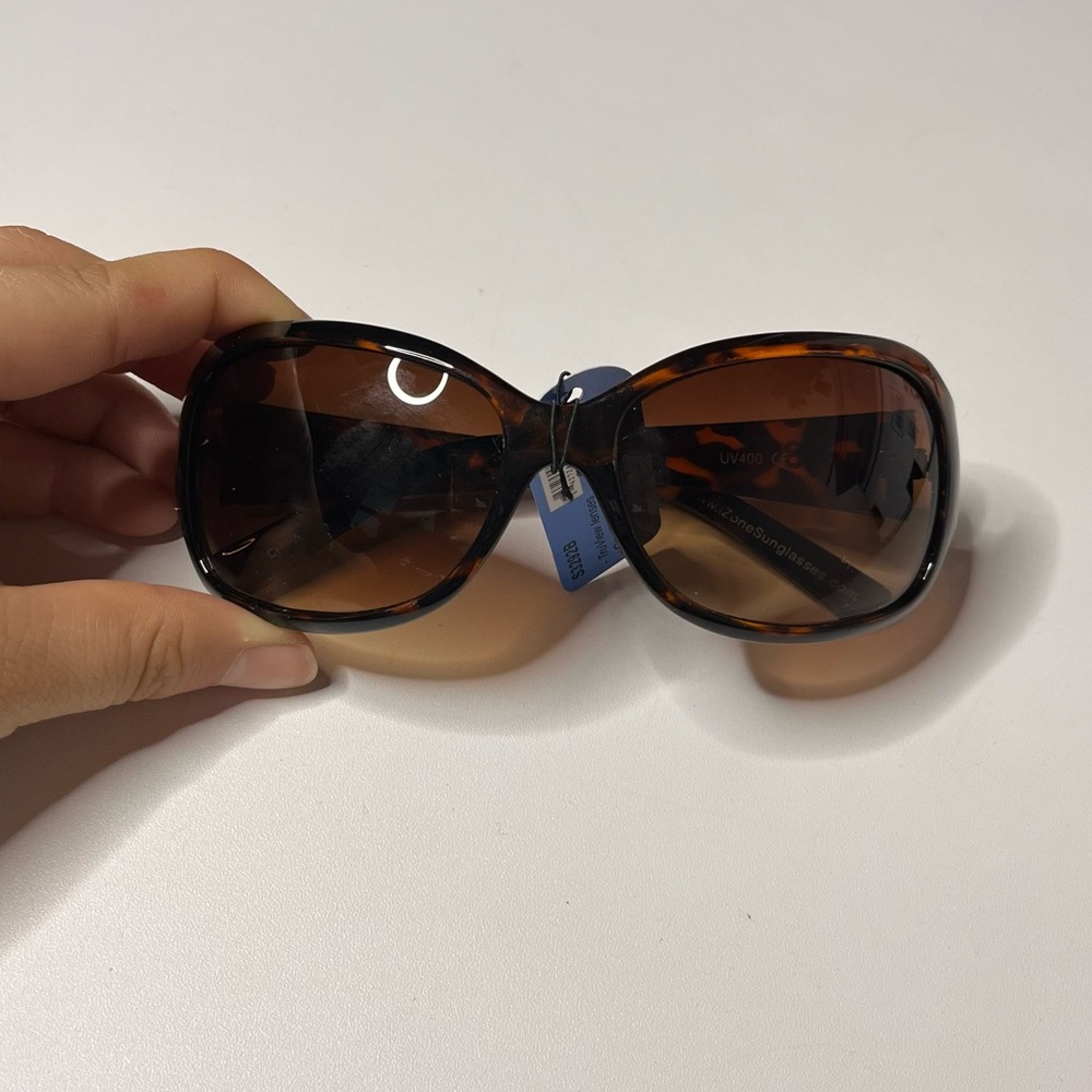 UV3 Total UV Sunglasses UV400
